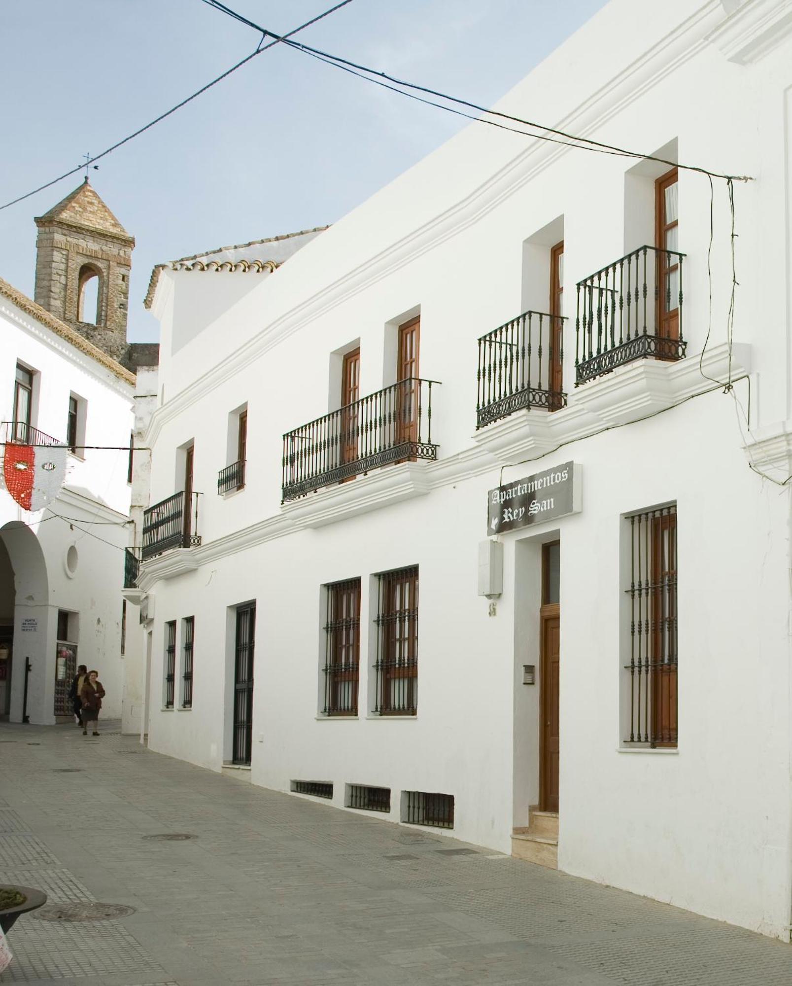 Apartamentos Reysan Vejer de la Frontera Exterior photo